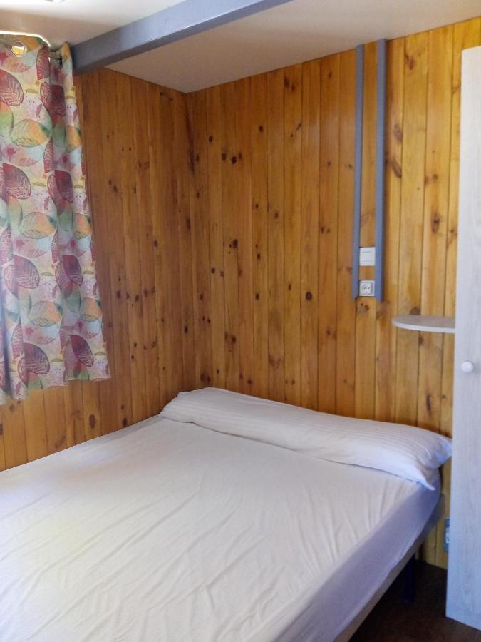 Camping-Bungalows Altomira Navajas Bagian luar foto