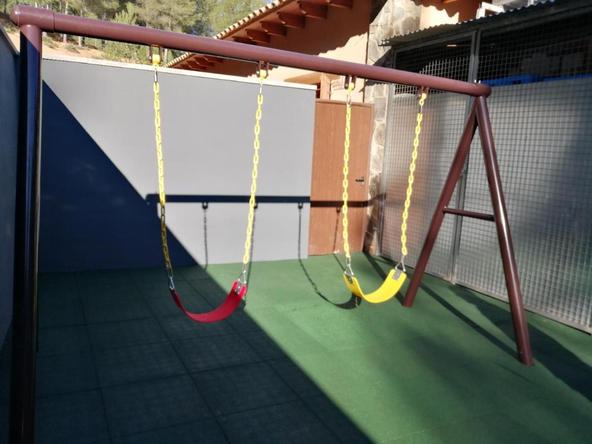 Camping-Bungalows Altomira Navajas Bagian luar foto