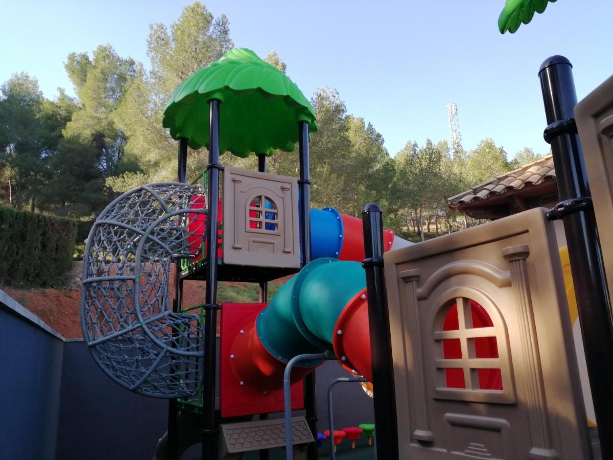 Camping-Bungalows Altomira Navajas Bagian luar foto